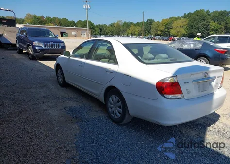 2005 Toyota Camry Le from USA, damaged, VIN 4T1BE32K55U587611